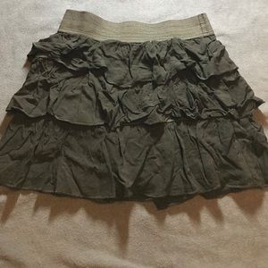 Girls Black Ruffled Medium Skirt